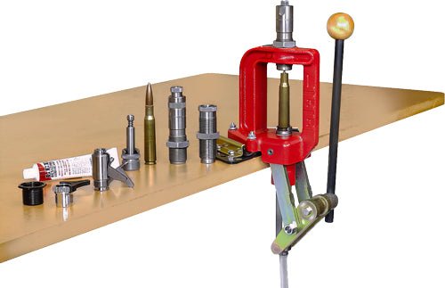 LEE CLASSIC CAST PRESS KIT - Camo Crowd